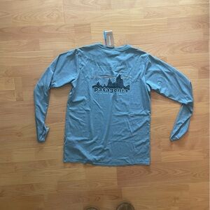 Women’s long-sleeved Capilene Cool Daily Graphic Shirt